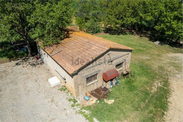 casa indipendente in vendita a Capalbio