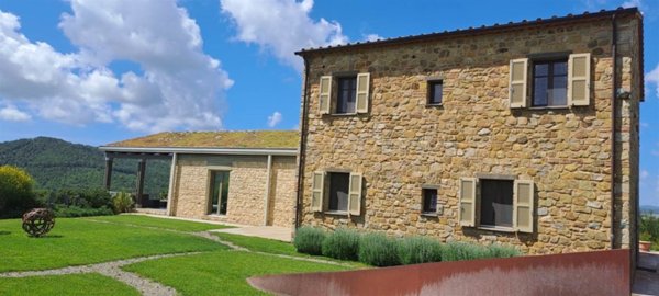 casa indipendente in vendita a Capalbio