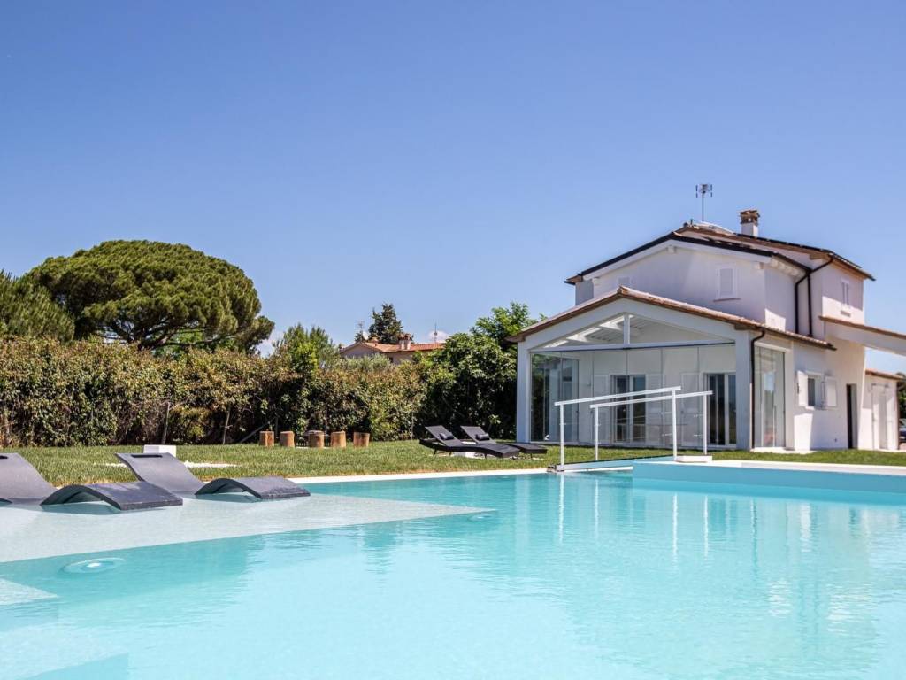 casa indipendente in vendita a Capalbio