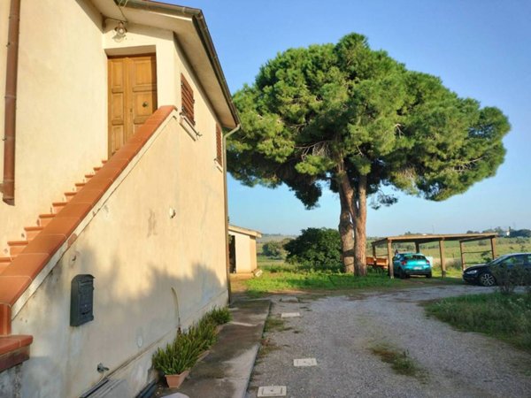 casa indipendente in vendita a Capalbio in zona Borgo Carige
