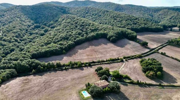 locale di sgombero in vendita a Capalbio