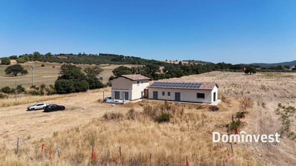 casa indipendente in vendita a Capalbio in zona Pescia Fiorentina