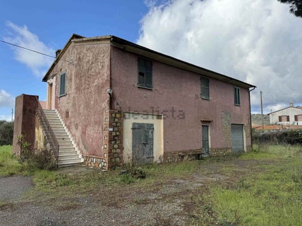 casa indipendente in vendita a Capalbio
