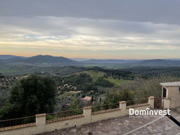 casa indipendente in vendita a Capalbio
