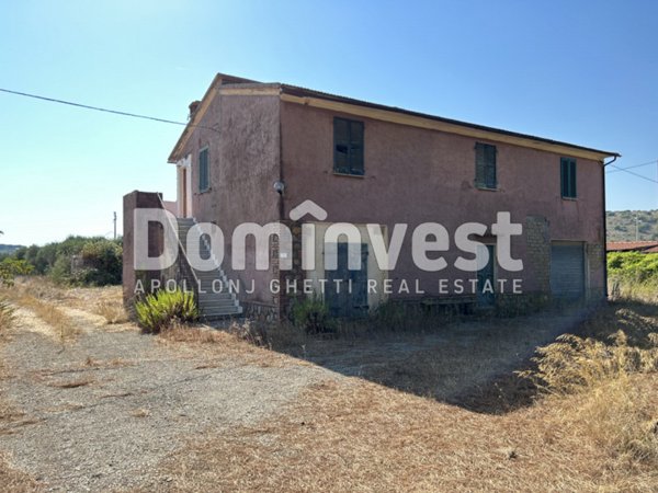 casa indipendente in vendita a Capalbio