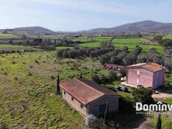 casale in vendita a Capalbio in zona Borgo Carige
