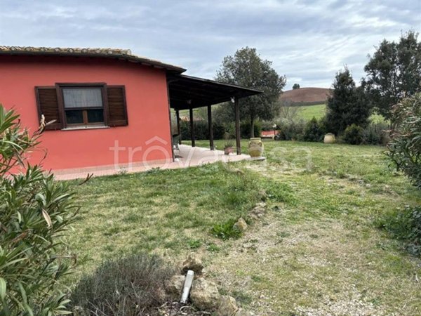 casa indipendente in vendita a Capalbio