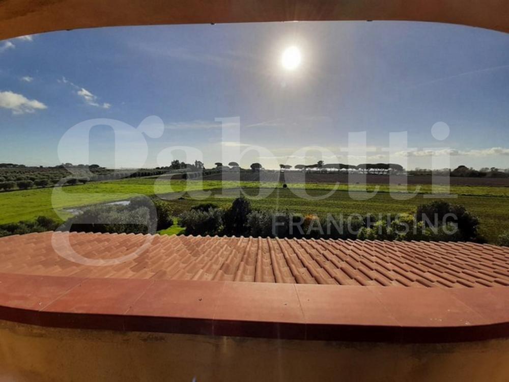 casa indipendente in vendita a Capalbio