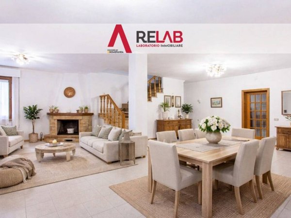 casa indipendente in vendita a Capalbio in zona Borgo Carige