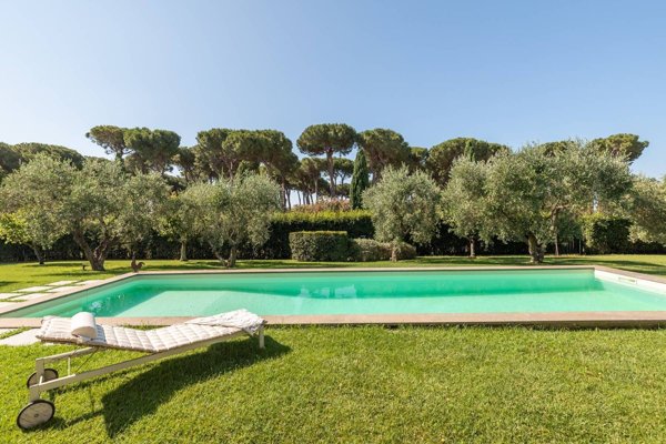 casa indipendente in vendita a Capalbio