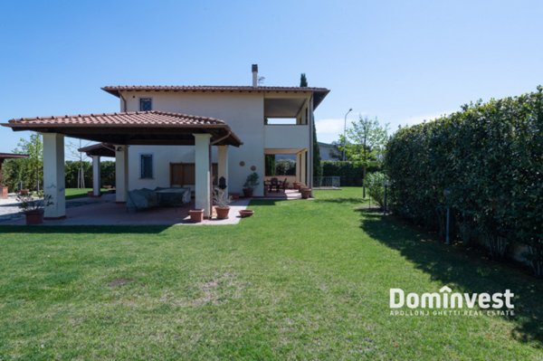 casa indipendente in vendita a Capalbio