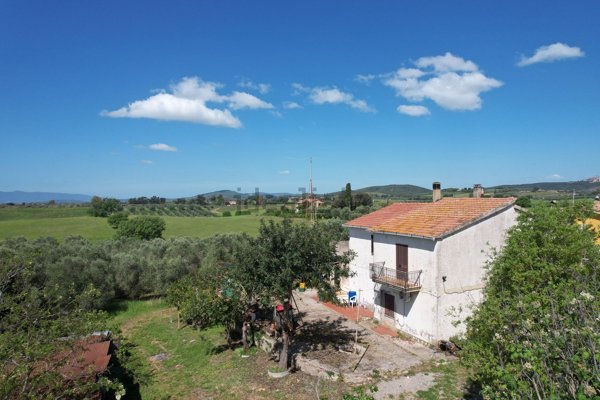 casale in vendita a Capalbio