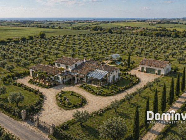 casa indipendente in vendita a Capalbio in zona Pescia Fiorentina