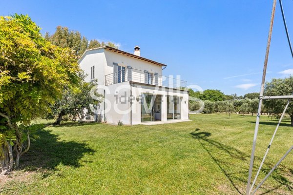 casa indipendente in vendita a Capalbio