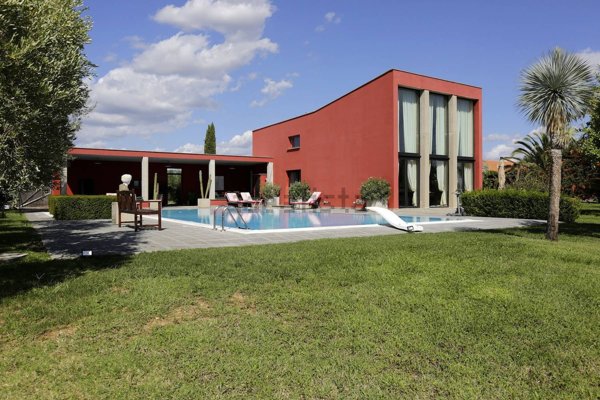 casa indipendente in vendita a Capalbio in zona Pescia Fiorentina