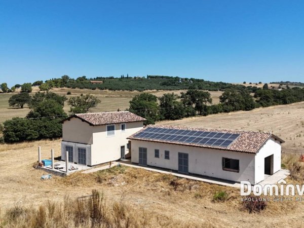casale in vendita a Capalbio in zona Pescia Fiorentina