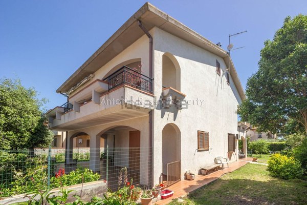 appartamento in vendita a Capalbio in zona Borgo Carige