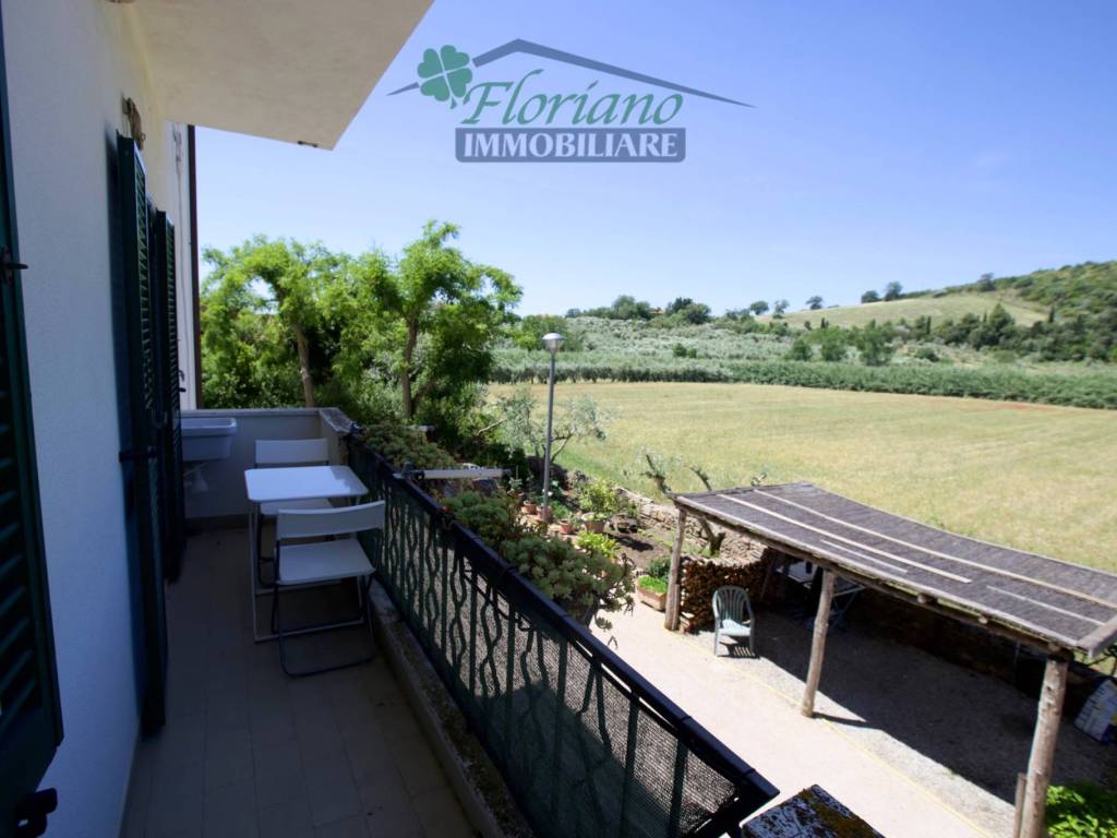 appartamento in vendita a Capalbio in zona Pescia Fiorentina