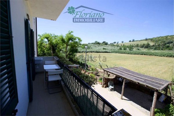 appartamento in vendita a Capalbio in zona Pescia Fiorentina