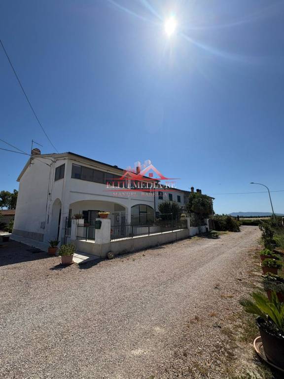 casa indipendente in vendita a Capalbio