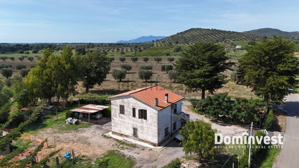 casale in vendita a Capalbio