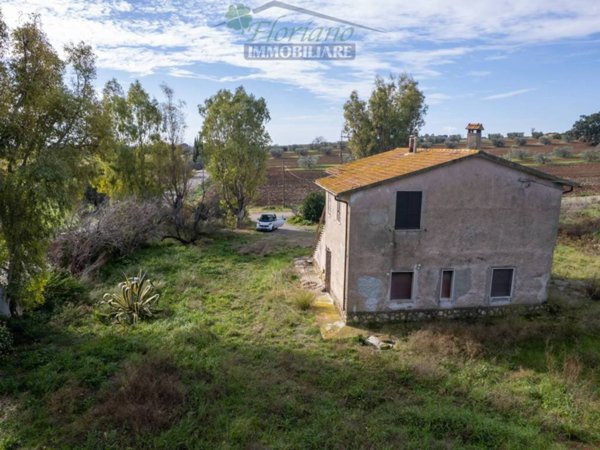 casa indipendente in vendita a Capalbio