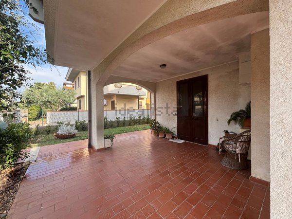 casa indipendente in vendita a Capalbio in zona Borgo Carige
