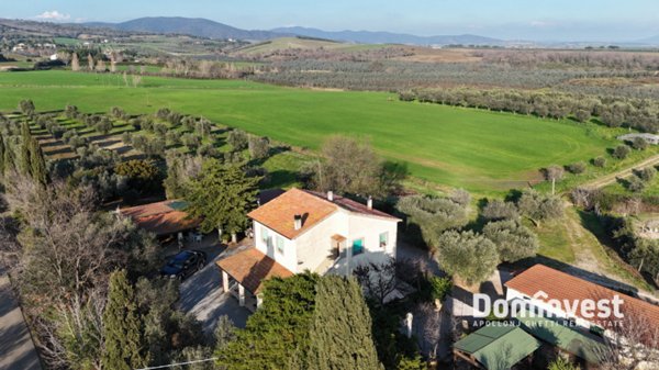 appartamento in vendita a Capalbio in zona Pescia Fiorentina