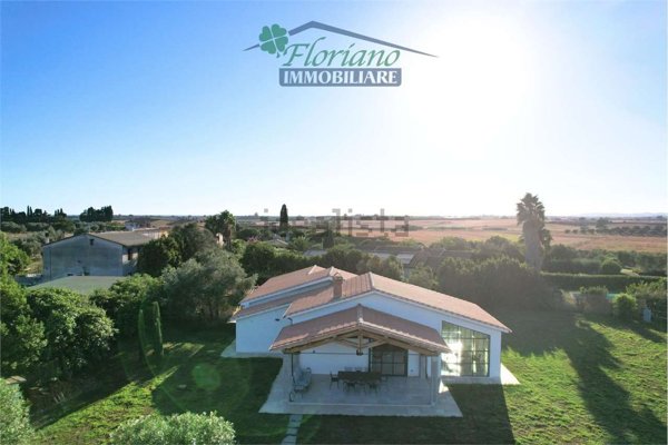 casa indipendente in vendita a Capalbio