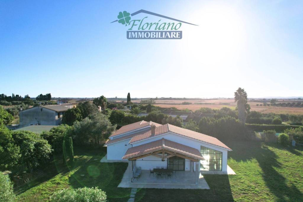 casa indipendente in vendita a Capalbio