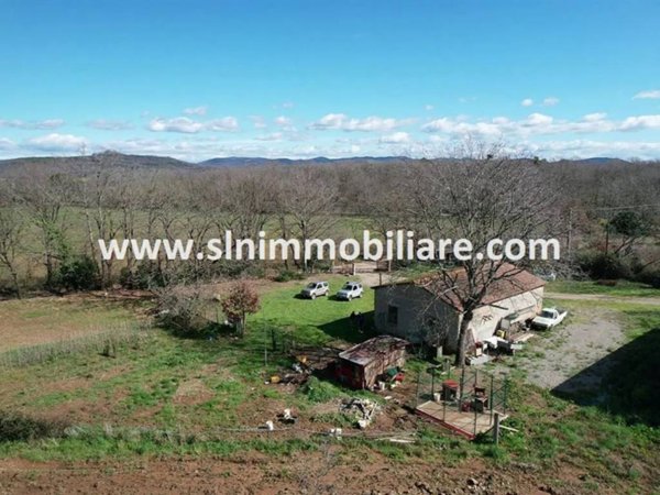 casa indipendente in vendita a Capalbio