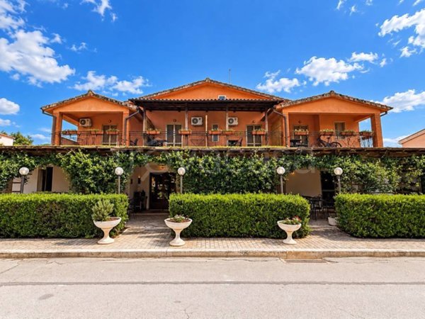 locale di sgombero in vendita a Capalbio in zona Borgo Carige
