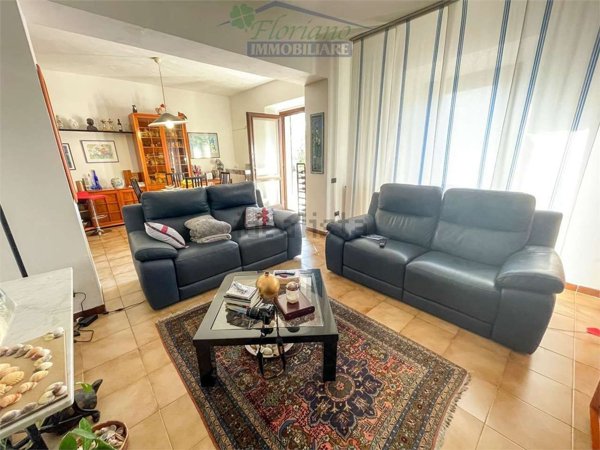 casa indipendente in vendita a Capalbio