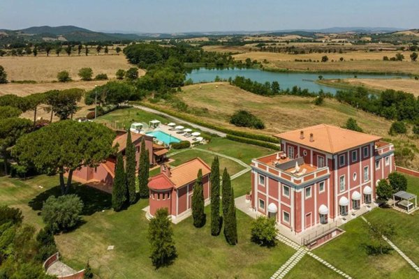 casa indipendente in vendita a Capalbio