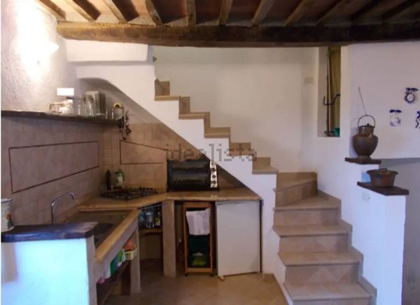 appartamento in vendita a Castel del Piano