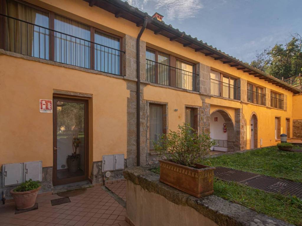 appartamento in vendita a Castel del Piano