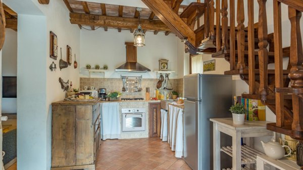 casa indipendente in vendita a Castel del Piano