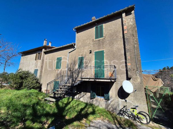 appartamento in vendita a Castel del Piano