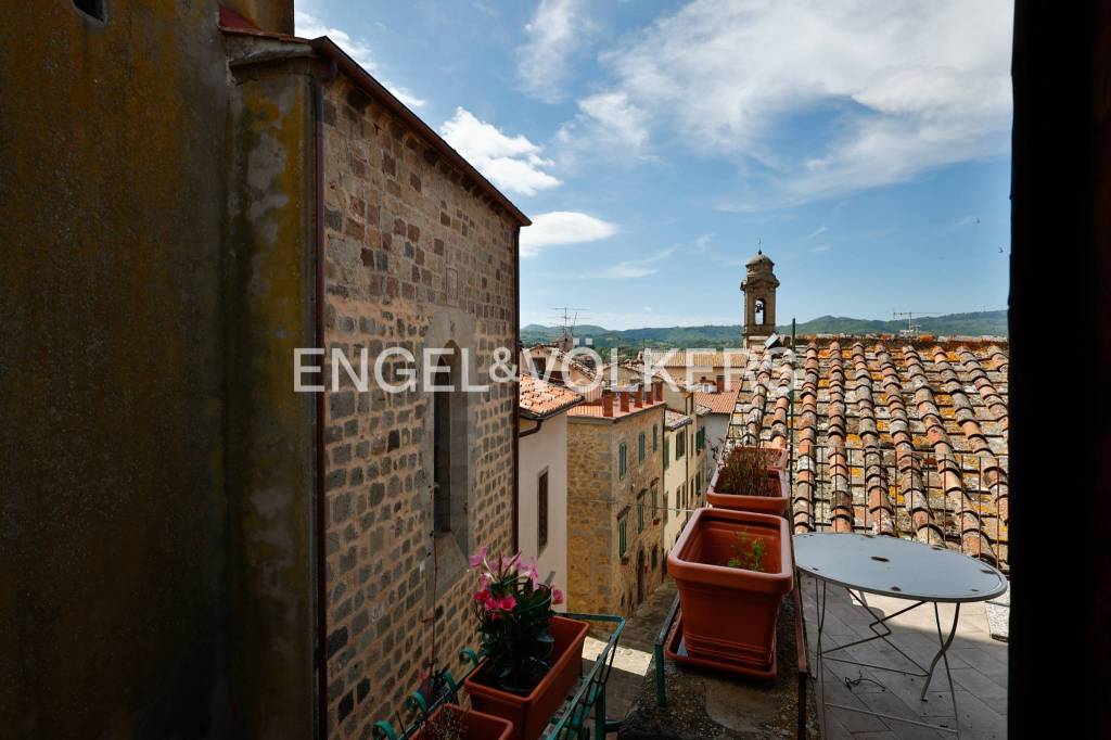casa indipendente in vendita a Castel del Piano