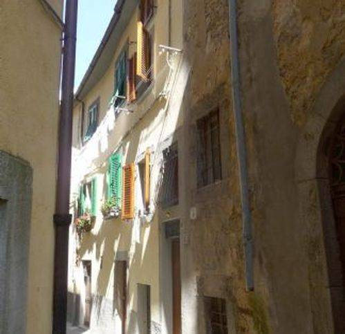 casa indipendente in vendita a Castel del Piano