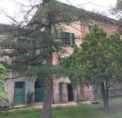 appartamento in vendita a Castel del Piano