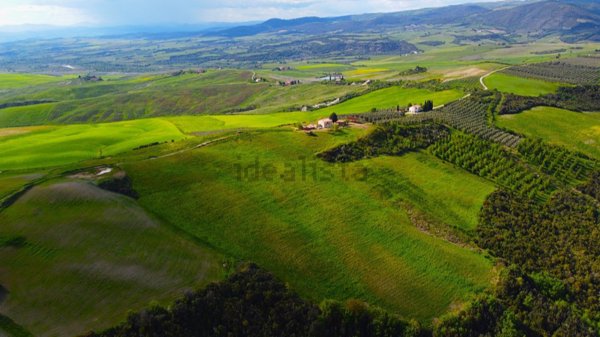 casale in vendita a Castel del Piano