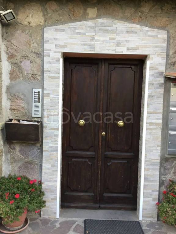 appartamento in vendita a Castel del Piano