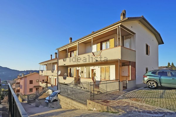 appartamento in vendita a Castel del Piano