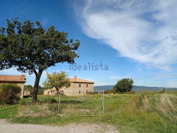 casale in vendita a Castel del Piano