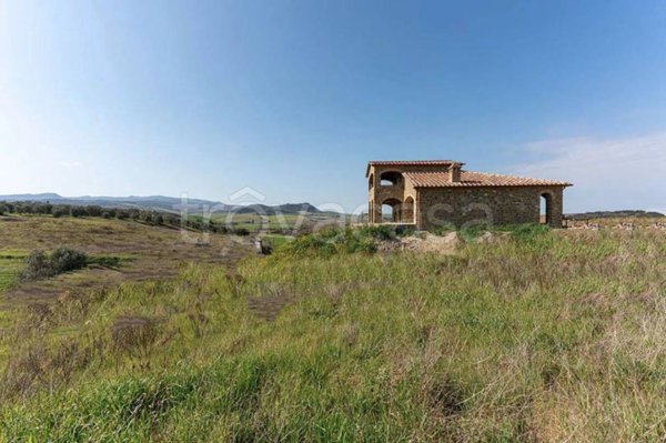 casa indipendente in vendita a Castel del Piano