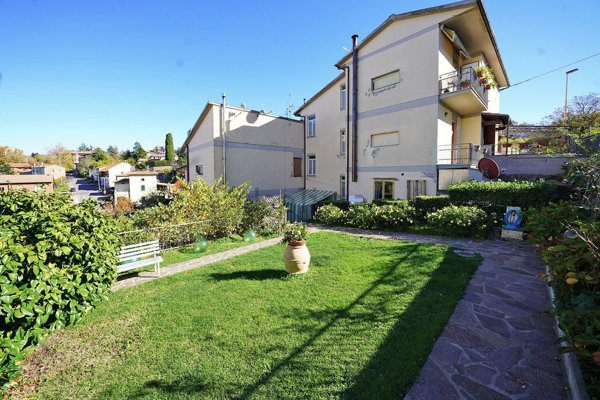 appartamento in vendita a Castel del Piano