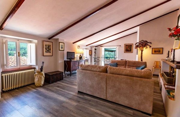 appartamento in vendita a Castel del Piano