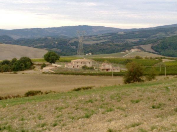 casa indipendente in vendita a Castel del Piano