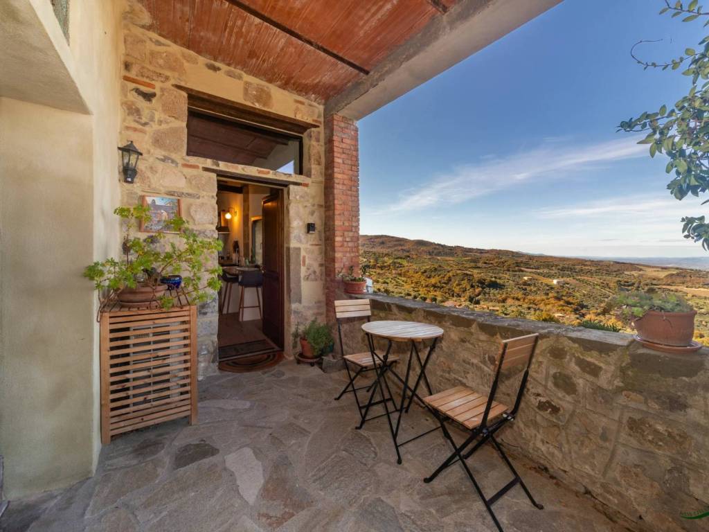 appartamento in vendita a Castel del Piano in zona Montegiovi